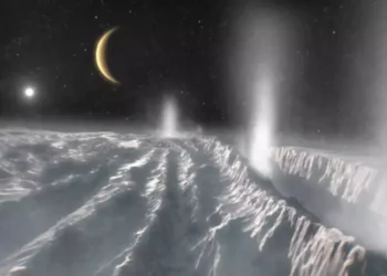 Estudio apunta que en una luna de Saturno podría haber vida