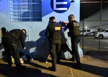 Operativo Saturación en Constitución: Tres detenidos y un local clausurado