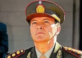 César Milani afirma que la compra de aviones F-16 es una “política marketinera” del Gobierno
