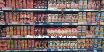El consumo en 2025 subió contra el año anterior, aunque terminó diciembre en terreno negativo
