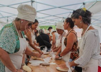 La torta que reúne a todo un pueblo