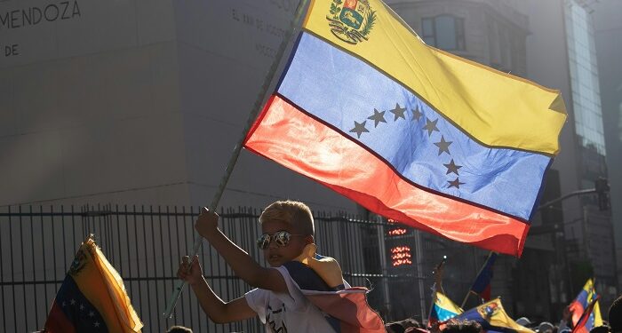 La salida de Maduro en Venezuela no implica el fin del régimen