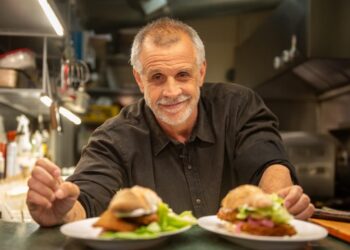 La verdad de la milanesa: Christian Petersen revela los secretos del clásico argentino en Elgourmet