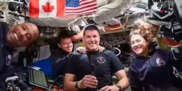 Astronautas de la misión Artemis vislumbran el «Gran Cañón» de la Luna