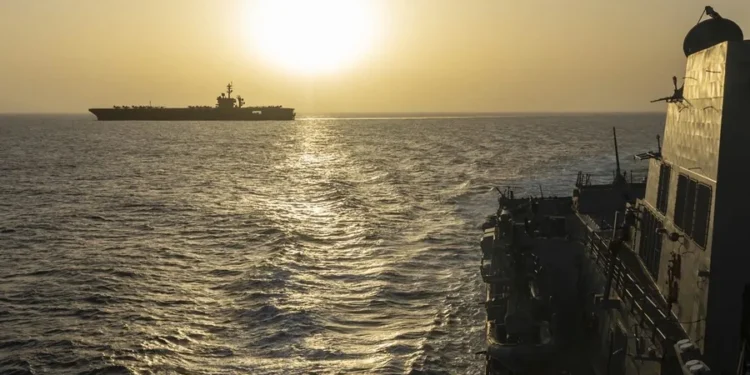 Irán declara «totalmente abierto» el estrecho de Ormuz hasta el fin del alto el fuego 17 abril 2026