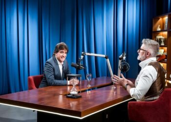 Dante Gebel se reunió con referentes de la CGT y con Llaryora