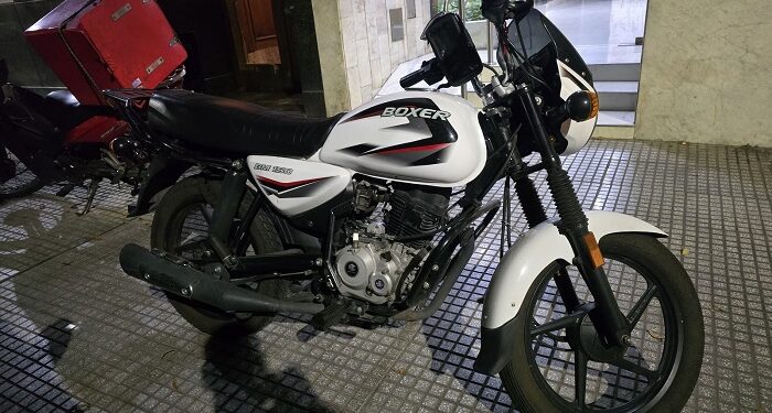 La Policía de la Ciudad detuvo a dos menores de edad por intento de robo de una moto en Caballito. Uno tenía antecedentes por robo, hurto y encubrimiento