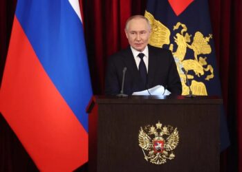 Vladimir Putin propone una tregua en Ucrania para el 9 de mayo que es respaldada por Donald Trump