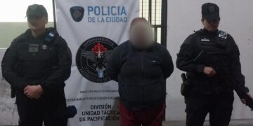 La Policía de la Ciudad detuvo en la Villa Zavaleta a una mujer que vendía marihuana, tusi, pasta base y cocaína frente a su casa