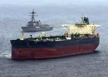 Irán: «Ormuz está bajo nuestro control, nadie lo atraviesa sin nuestro permiso»
