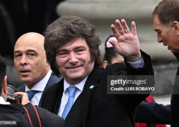 La mitad del país rechaza a Javier Milei y ya no soporta más la crisis