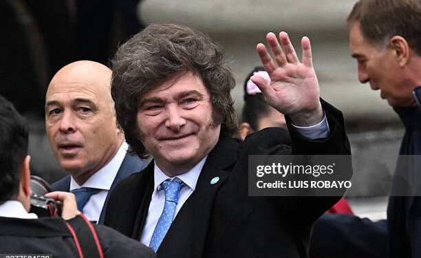 La mitad del país rechaza a Javier Milei y ya no soporta más la crisis