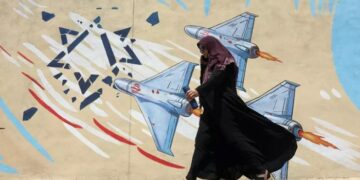 Donald Trump exige a Irán e Israel que «paren de disparar»