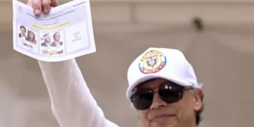 Gustavo Petro insiste con el fraude en el balotaje y dice tener pruebas