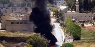 Intensos bombardeos israelíes en Líbano tras el rechazo de Hezbolá al cese del fuego