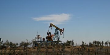 La paz en Medio Oriente podría bajar los precios de la energía, pero no alcanzaría para recomponer los inventarios