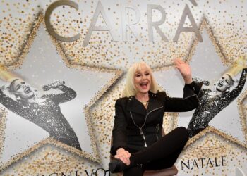 Nace la Fundación Raffaella Carrá, con el apoyo del hijo Gian Luca