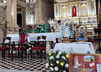 La Virgen de Luján y el Negrito Manuel peregrinan por Catamarca