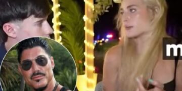 Marta Fort: «Mi papá contrataba mujeres para besarse en cámaras y después volvía  a casa con su pareja gay»