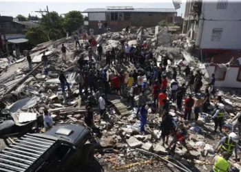 Sismo de magnitud 7,4 en Colombia: hay al menos 71 muertos y decenas de heridos