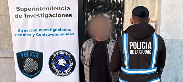 La Policía de la Ciudad detuvo a un ladrón de autos con pedido de captura y devolvió a su dueño una camioneta robada