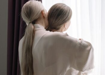 Las canas podrían revertirse con un método especial