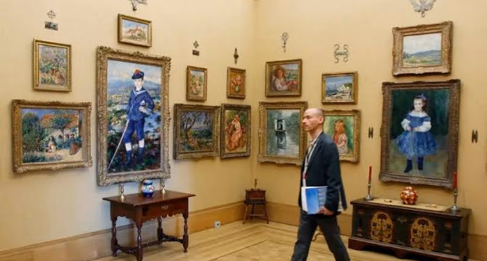 Robaron tres obras de arte del Museo Renoir en Francia