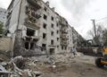 Dron ruso ataca la central de inteligencia de Kiev, Trump manda a sus enviados a Rusia y Ucrania