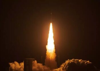 EEUU admite por primera vez que desplegó armas en el espacio
