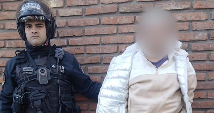 Quiso escapar de un control con un vehículo con pedido de secuestro, chocó a cinco autos y fue detenido por la Policía de la Ciudad: llevaba cocaína