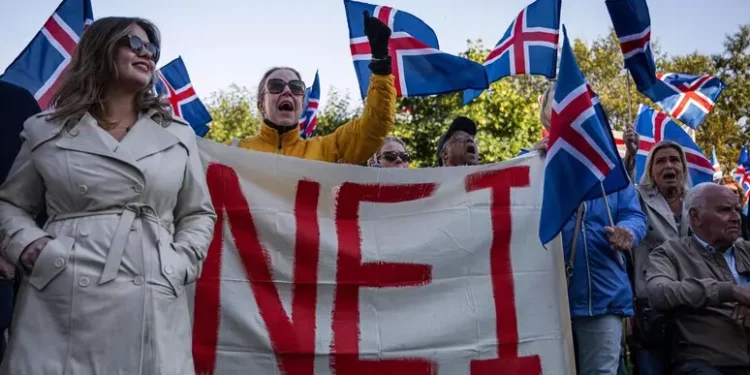 El 52,8% de los islandeses dice «no» a las negociaciones con la UE