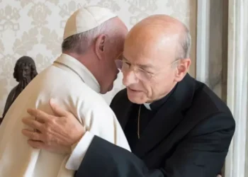 El Papa Francisco enfrentó las «intrigas mafiosas» del Opus Dei