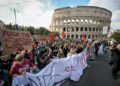 Manifestaciones en toda Italia y tensión en varias ciudades