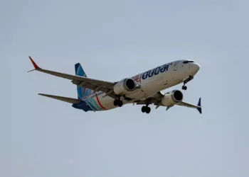 Pelea entre pilotos en un vuelo que iba a Tel Aviv. Uno de ellos quería estrellar la máquina, según la prensa israelí