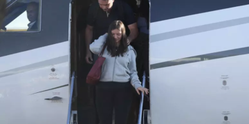 Flávio Bolsonaro llegó a Miami luego de huir de Brasil a través de la Argentina