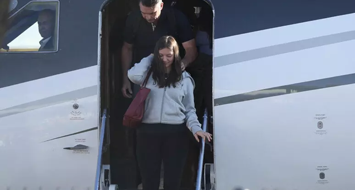 Flávio Bolsonaro llegó a Miami luego de huir de Brasil a través de la Argentina