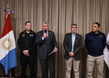 Los ministros Giménez y Quinteros anunciaron la detención del presunto autor de dos femicidios cometidos en Ciudad de Buenos Aires y Córdoba