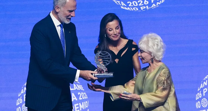 Isabel Allende gana el Premio Planeta con una novela que continúa ‘La casa de los espíritus’