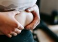 La grasa acumulada en la panza se relaciona con el alto cortisol