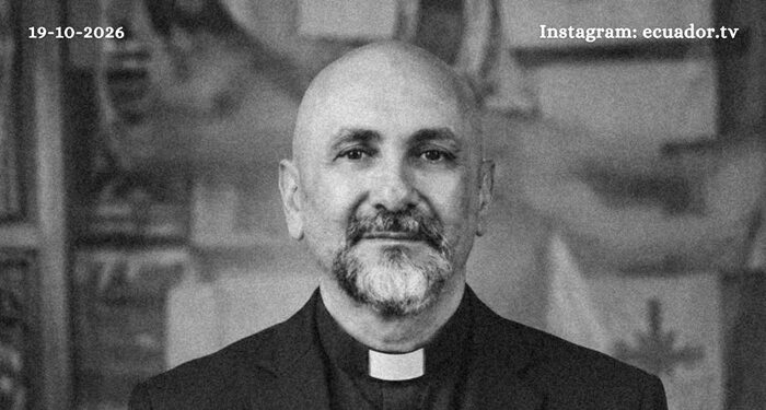 El padre Patricio Sánchez se puso morado y a los ocho minutos ya no tenía pulso